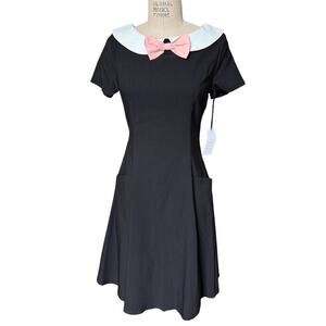 NWT Unique Vintage Women's Collared Black Swing Dress with Pink Bow Size 10-12